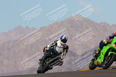 media/Oct-08-2022-SoCal Trackdays (Sat) [[1fc3beec89]]/Turn 9 (1pm)/